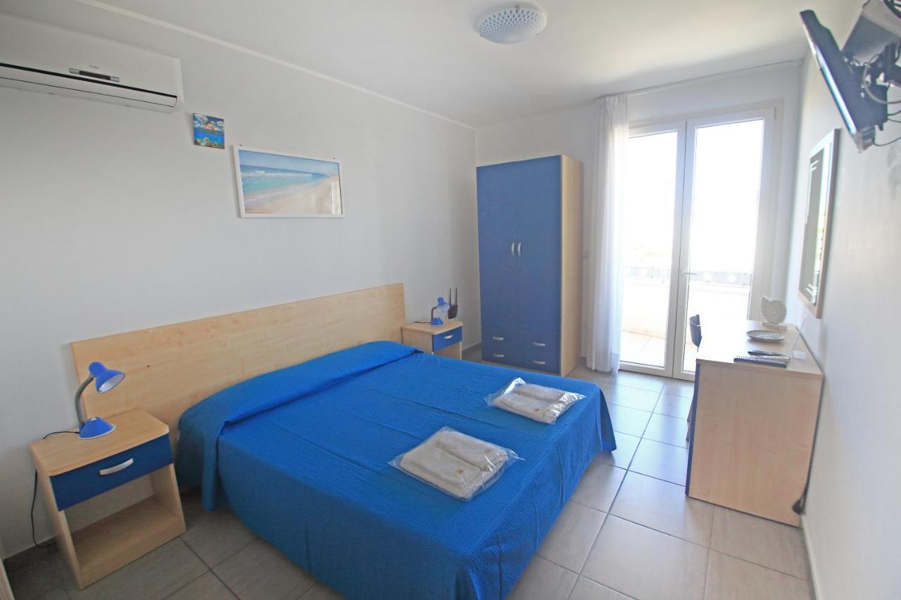 B&B Tramonti Del Sud Lecce Exteriör bild
