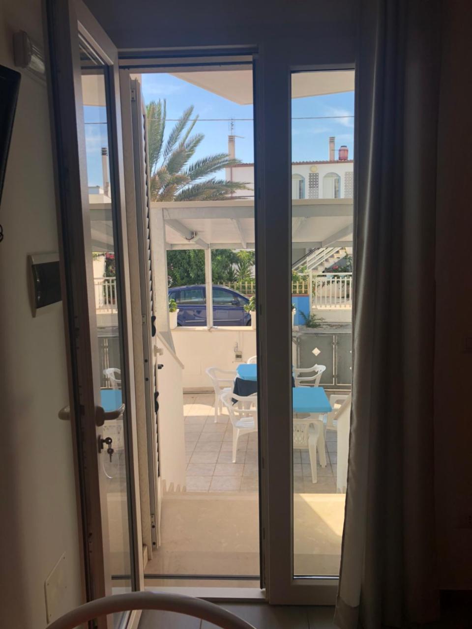 B&B Tramonti Del Sud Lecce Exteriör bild